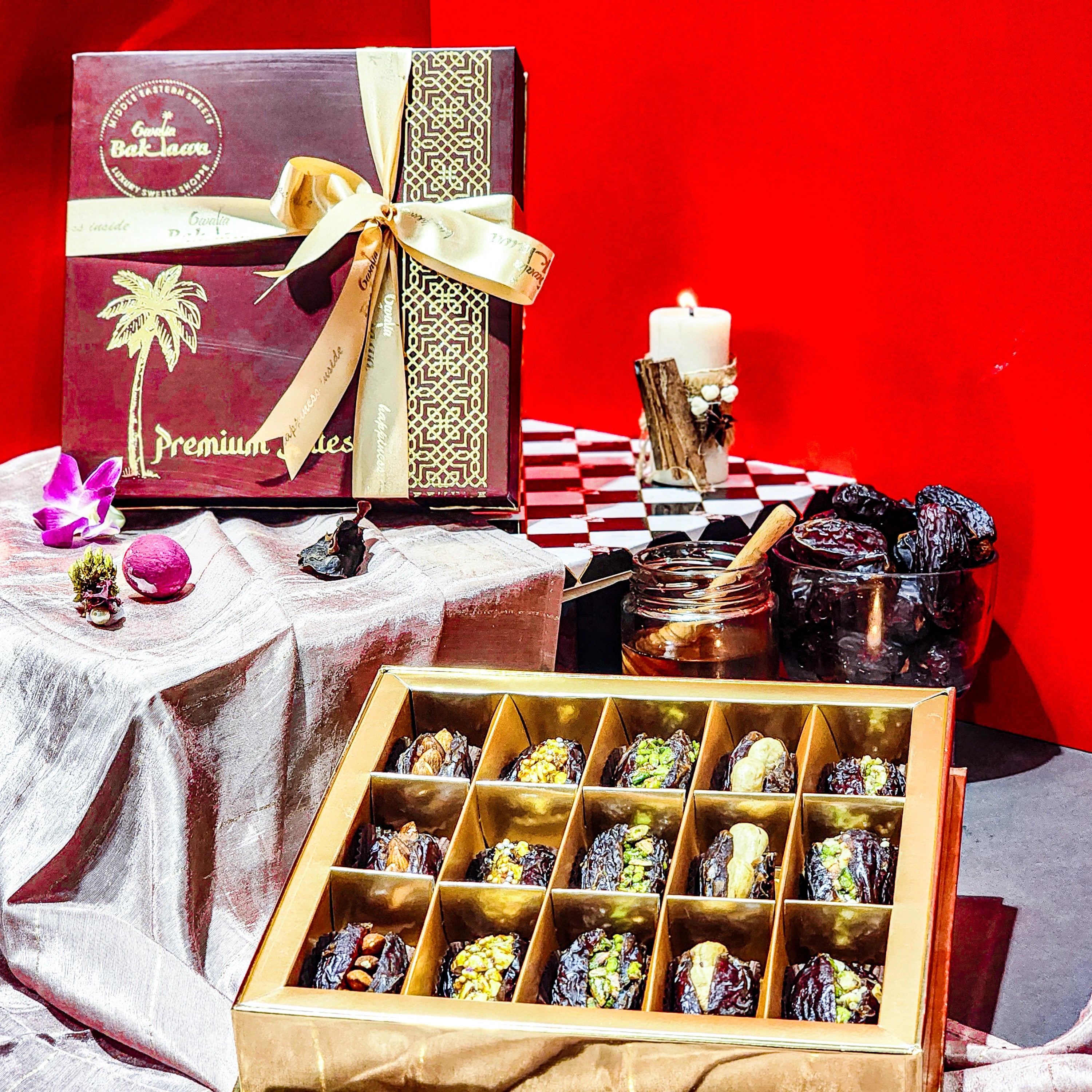 Assorted Dates Box - 15 Pcs