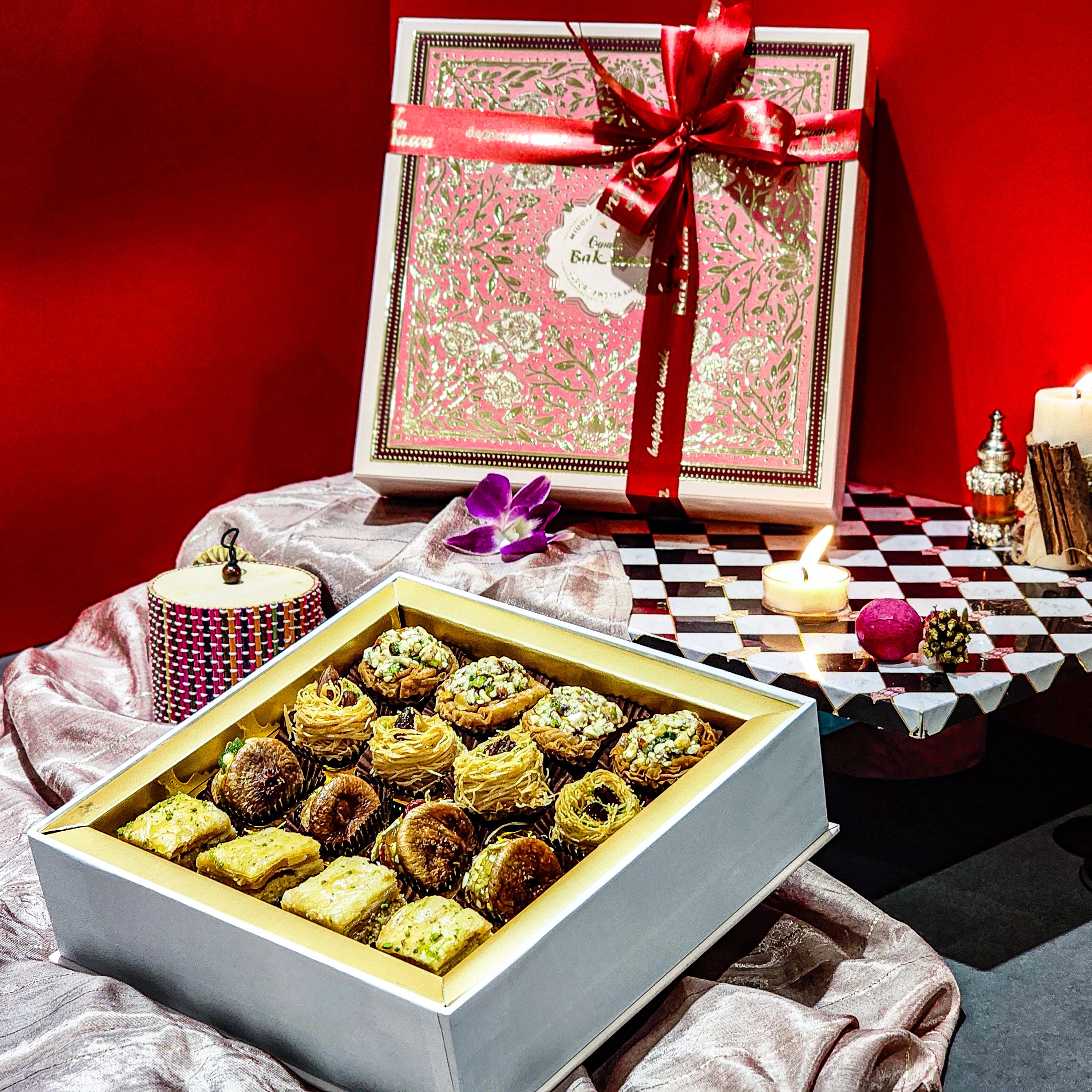 Baklawa Royal Festive Box (16 Pcs)