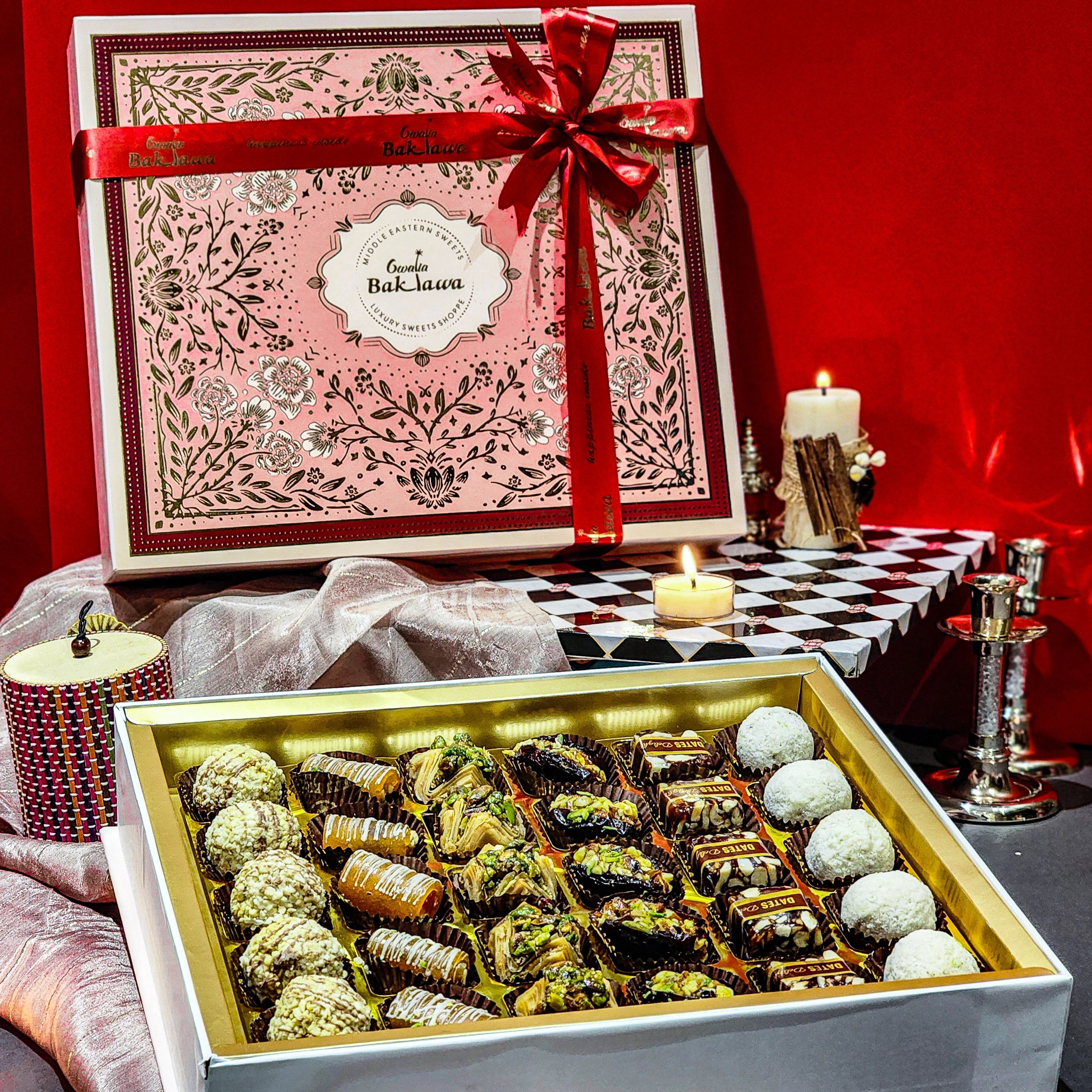 Baklawa Royal Festive Box (30 Pcs)